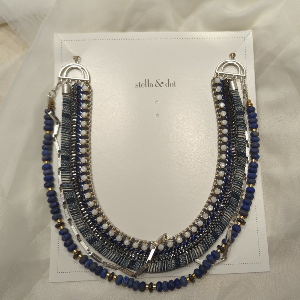 Stella and Dot Emmeline statement necklace